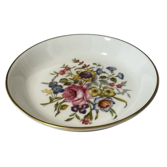 Royal Worcester Bone China Round Floral Pin/Trinket Dish. 3-3/4 " in diameter - Picture 4 of 8